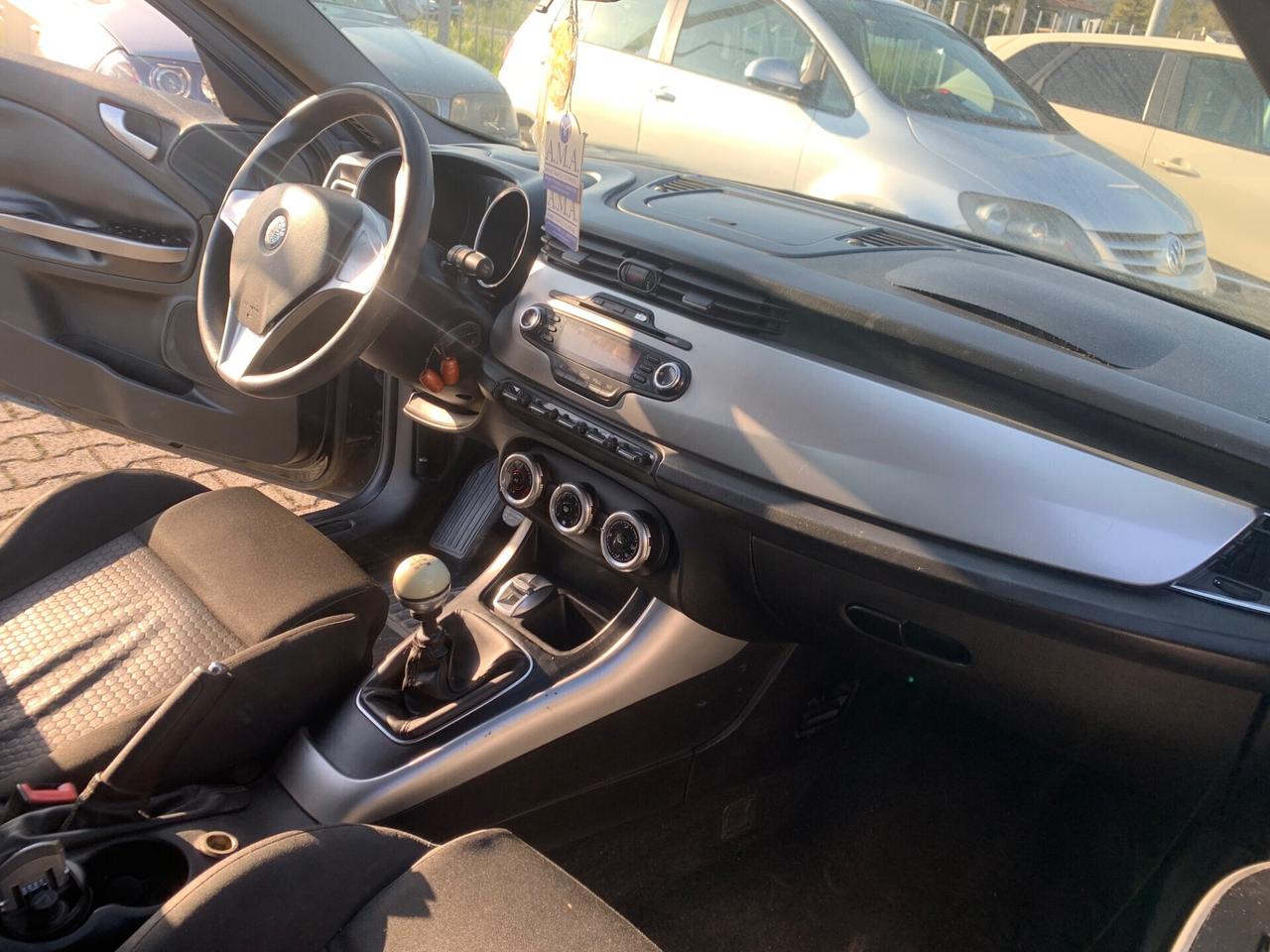 Alfa Romeo Giulietta 1.6 JTDm-2 105 CV Progression