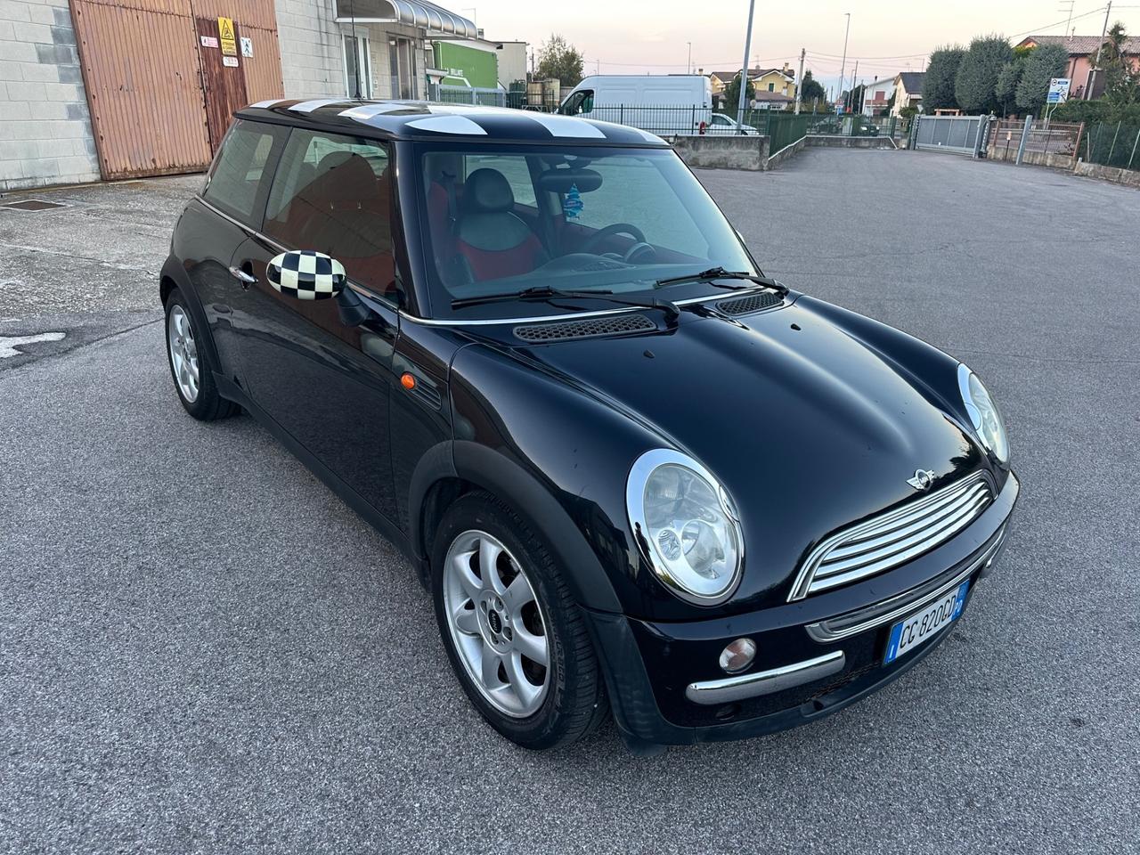 Mini 1.6 16V Cooper Automatica Neopatentati