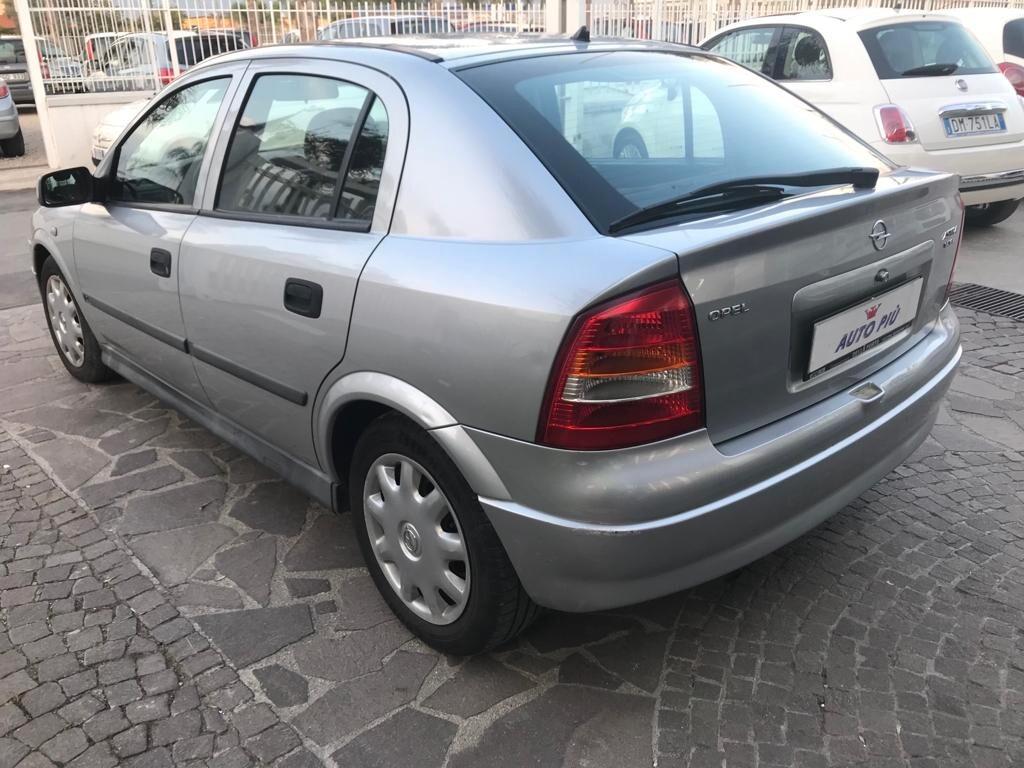 Opel Astra 1.4i 16V cat 5 porte Club