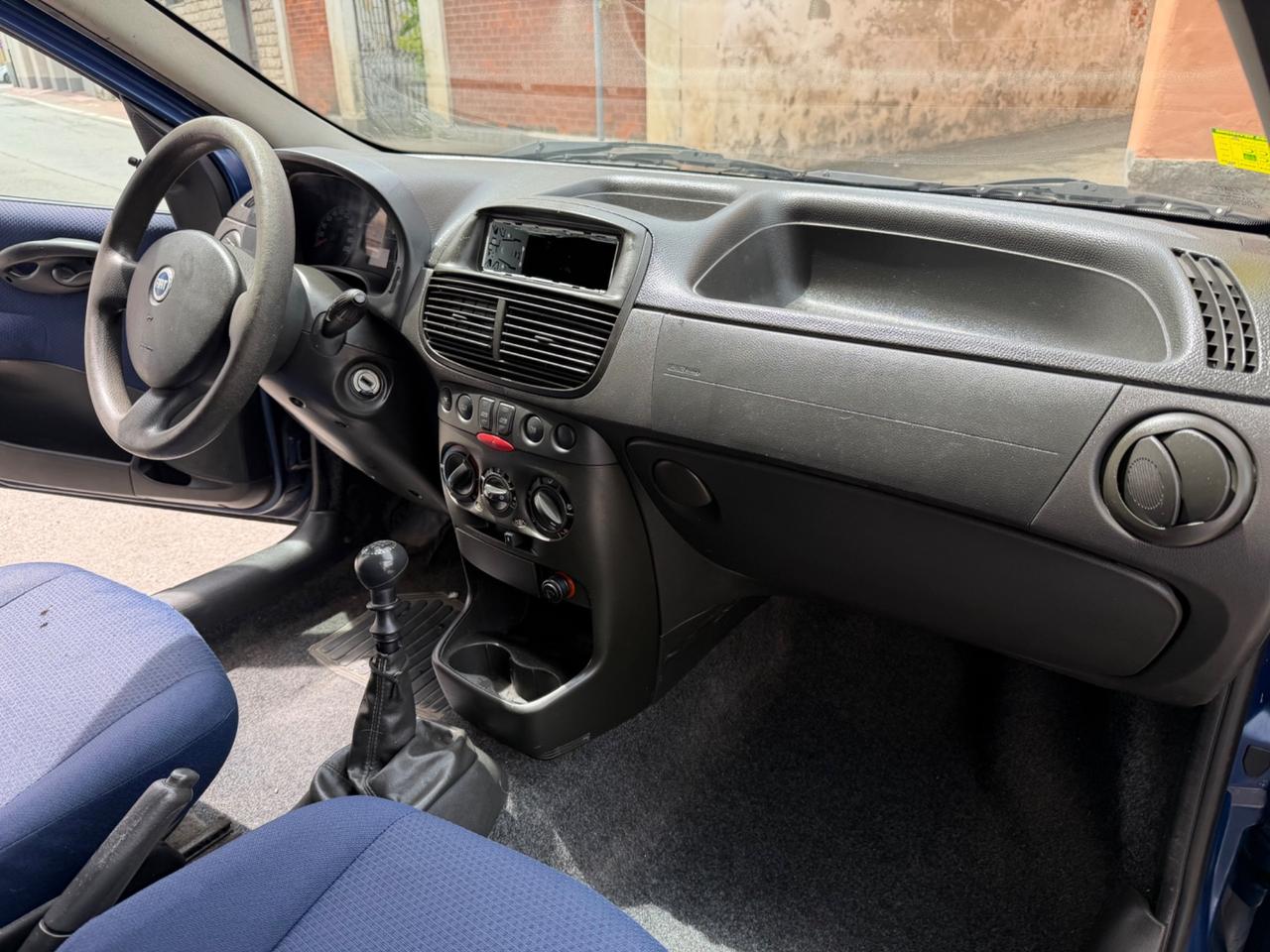 Fiat Punto 1.2 5 porte Active