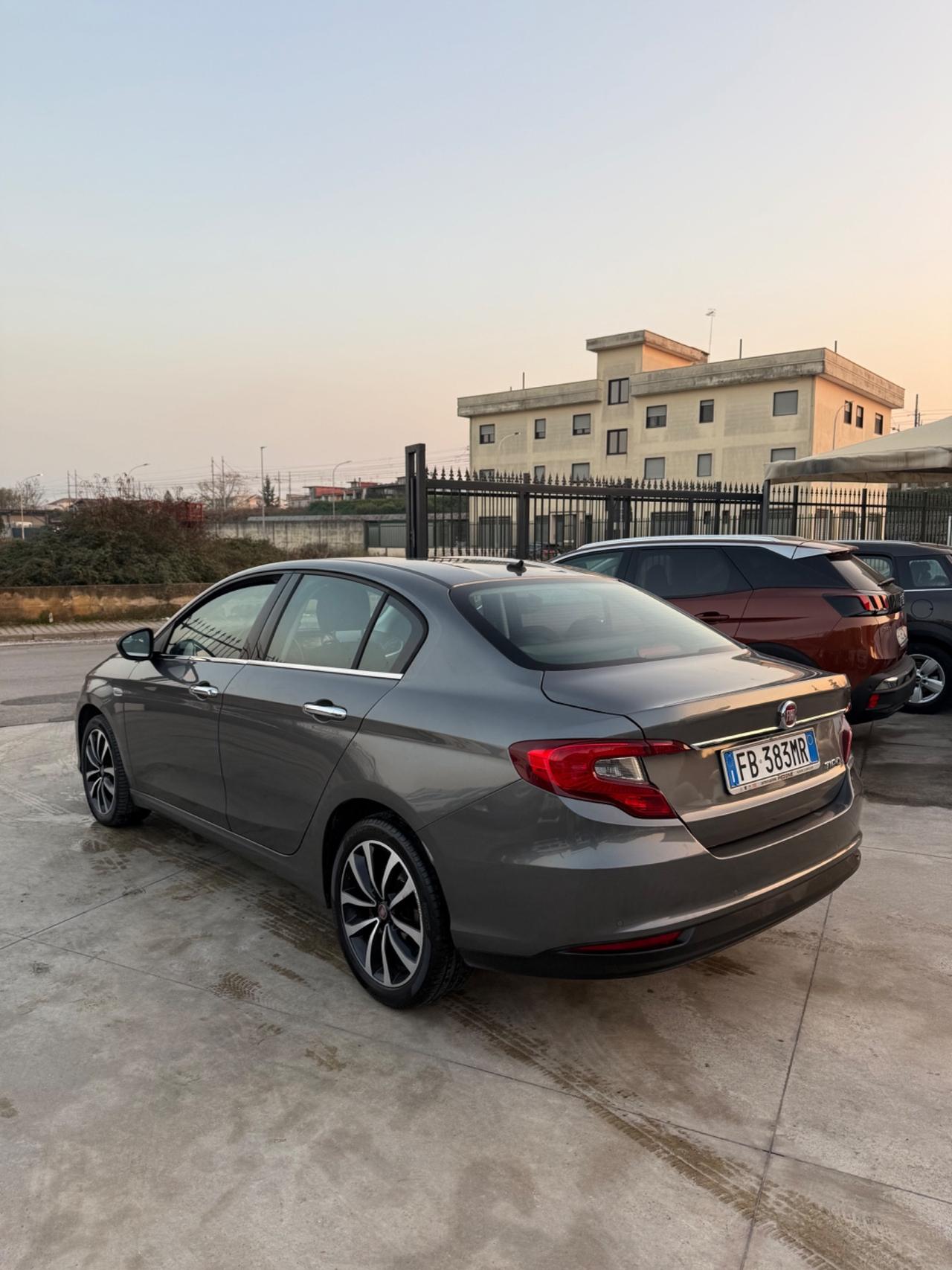 Fiat Tipo 1.6 Mjt 4 porte Opening Edition