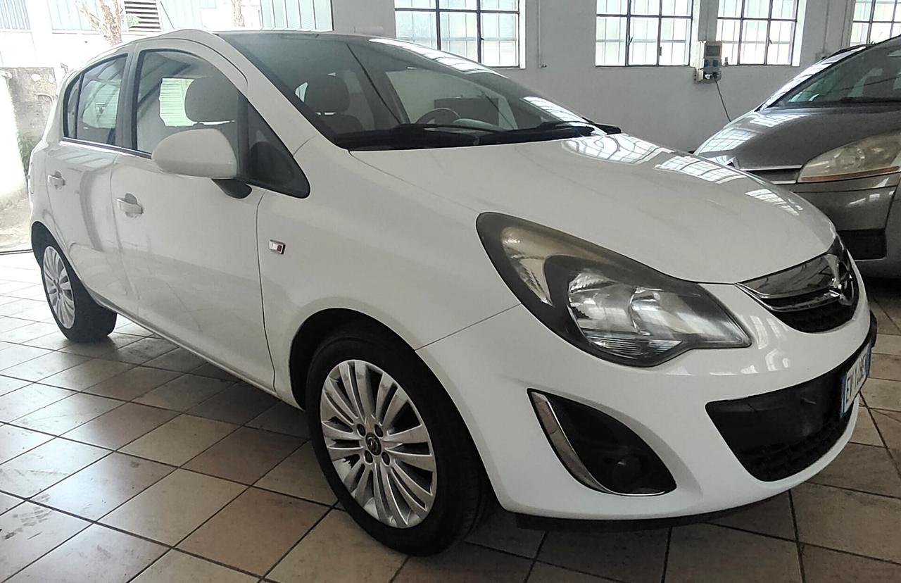 Opel Corsa 1.2 85CV 5 porte GPL-TECH Edition