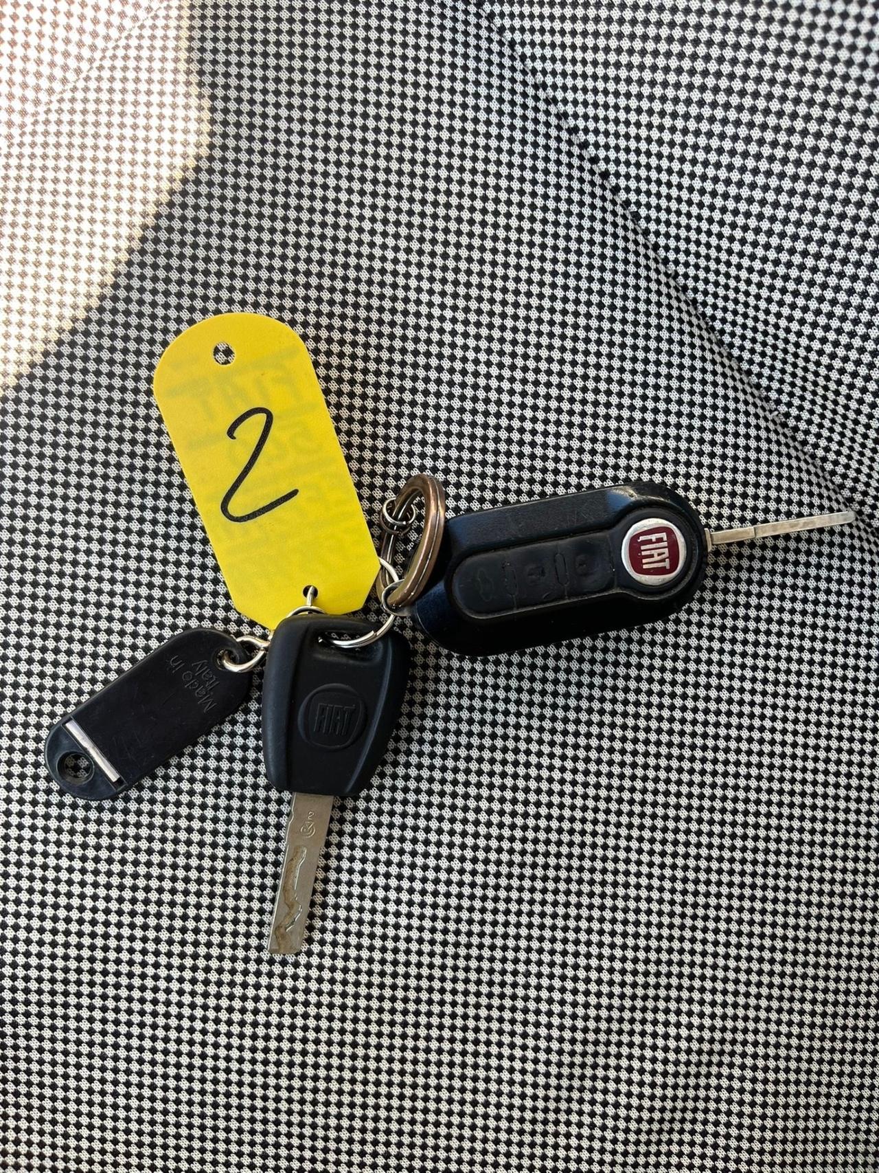 Fiat 500 1.2 benzina. Km 100.000