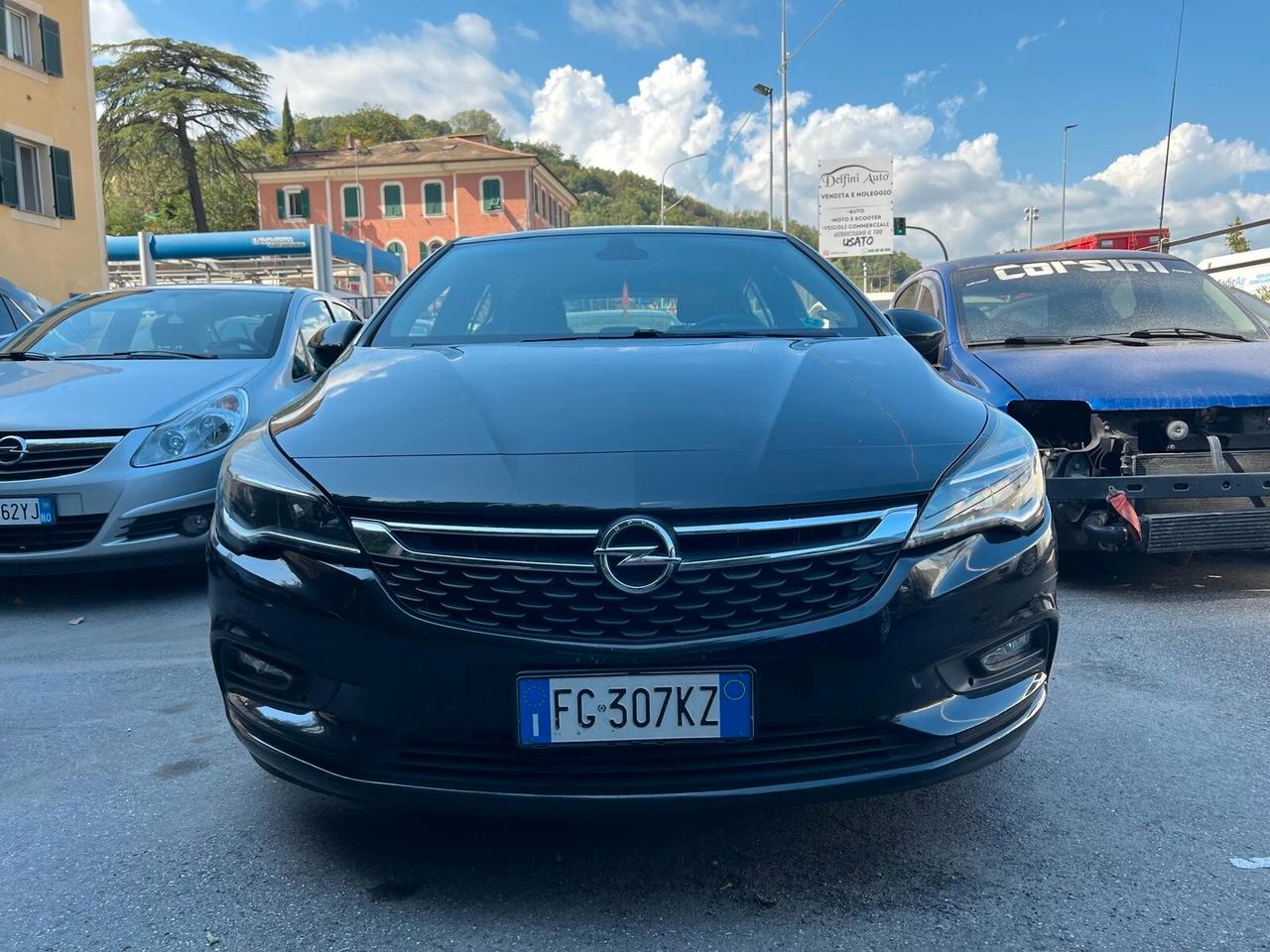 Opel Astra 1.6 CDTi 5 porte