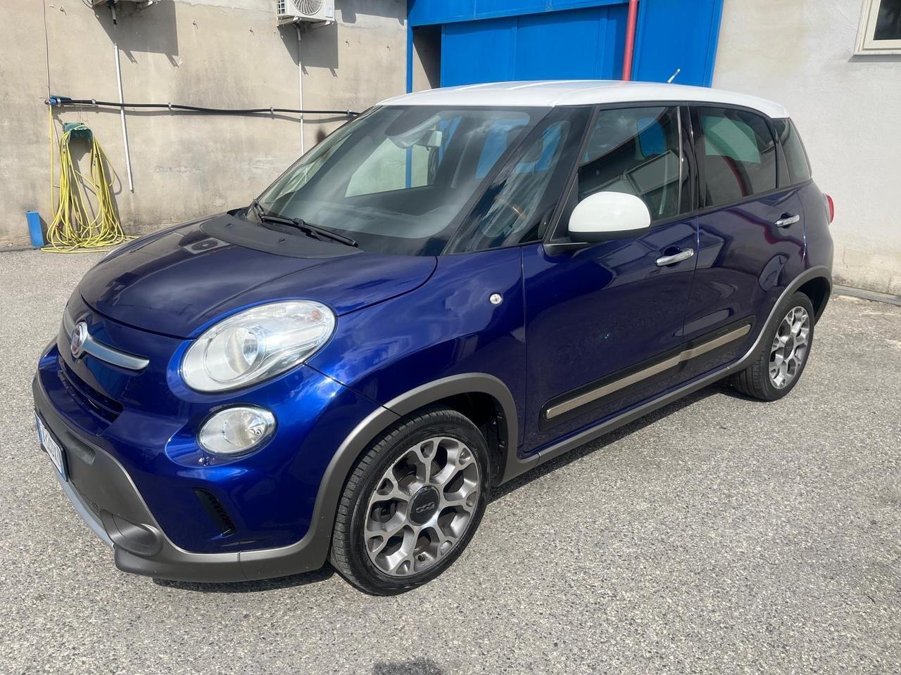 Fiat 500L trekking 1.6 mjt/105cv-full-2015
