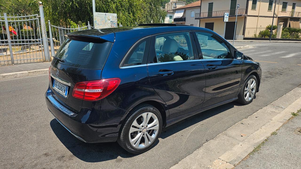 Mercedes Classe B 200 d Automatic Premium
