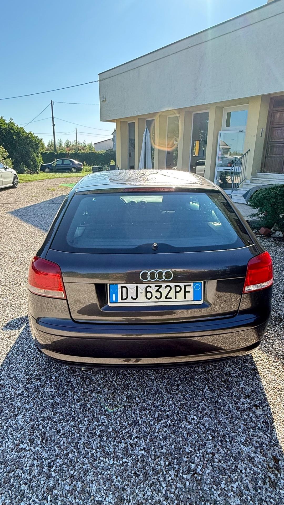 Audi A3 2.0 16V TDI Attraction
