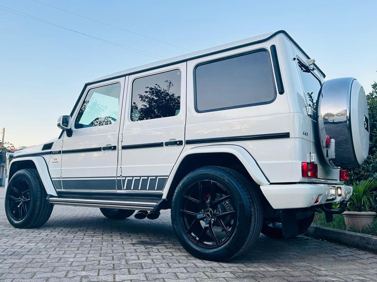 Mercedes-benz G63 AMG 544CV DESIGNO CARBON