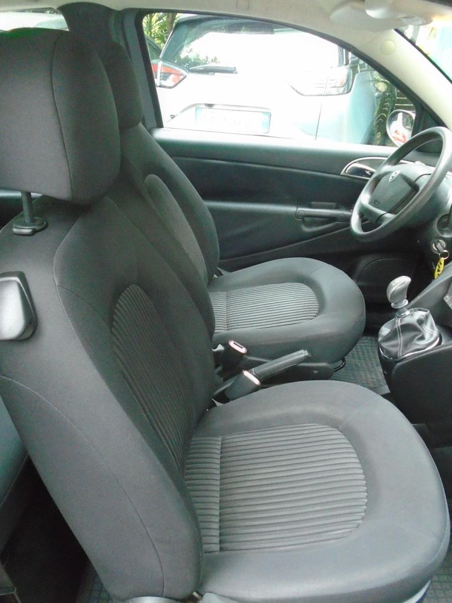 Ypsilon' 09 Argento 61000 KM OK NEOP. UNIPRO