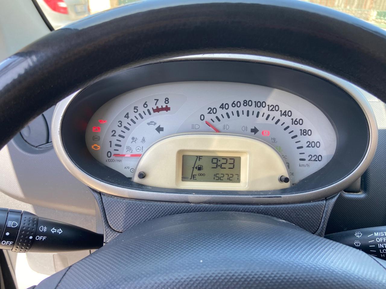 Daihatsu Sirion 1.0 B Easy - Five