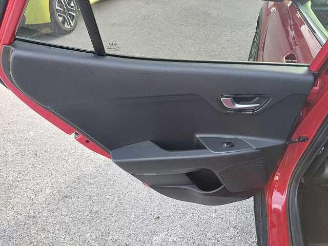 Kia Stonic 1.0 T-GDI MH STYLE / DESIGN PACK