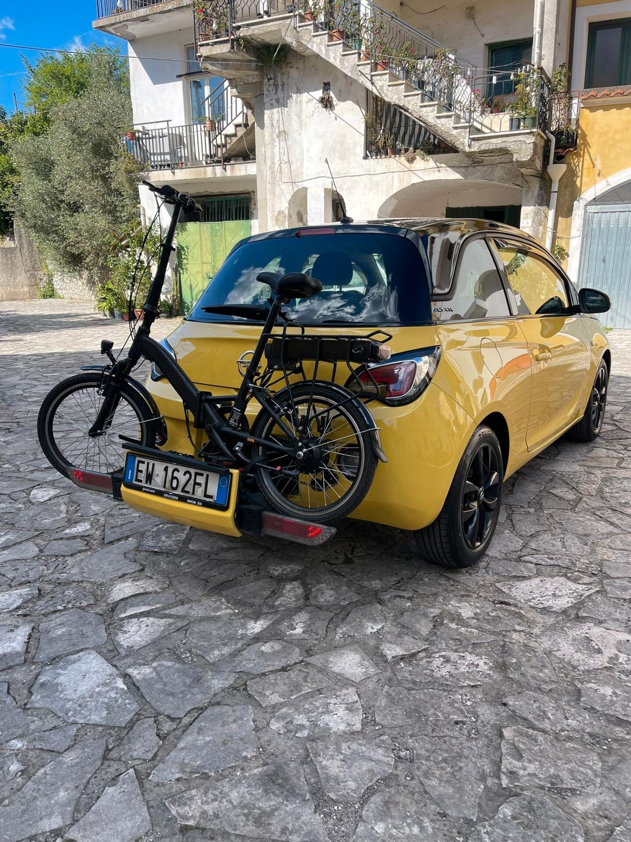 Opel Adam 1.2 portabici integrato opel