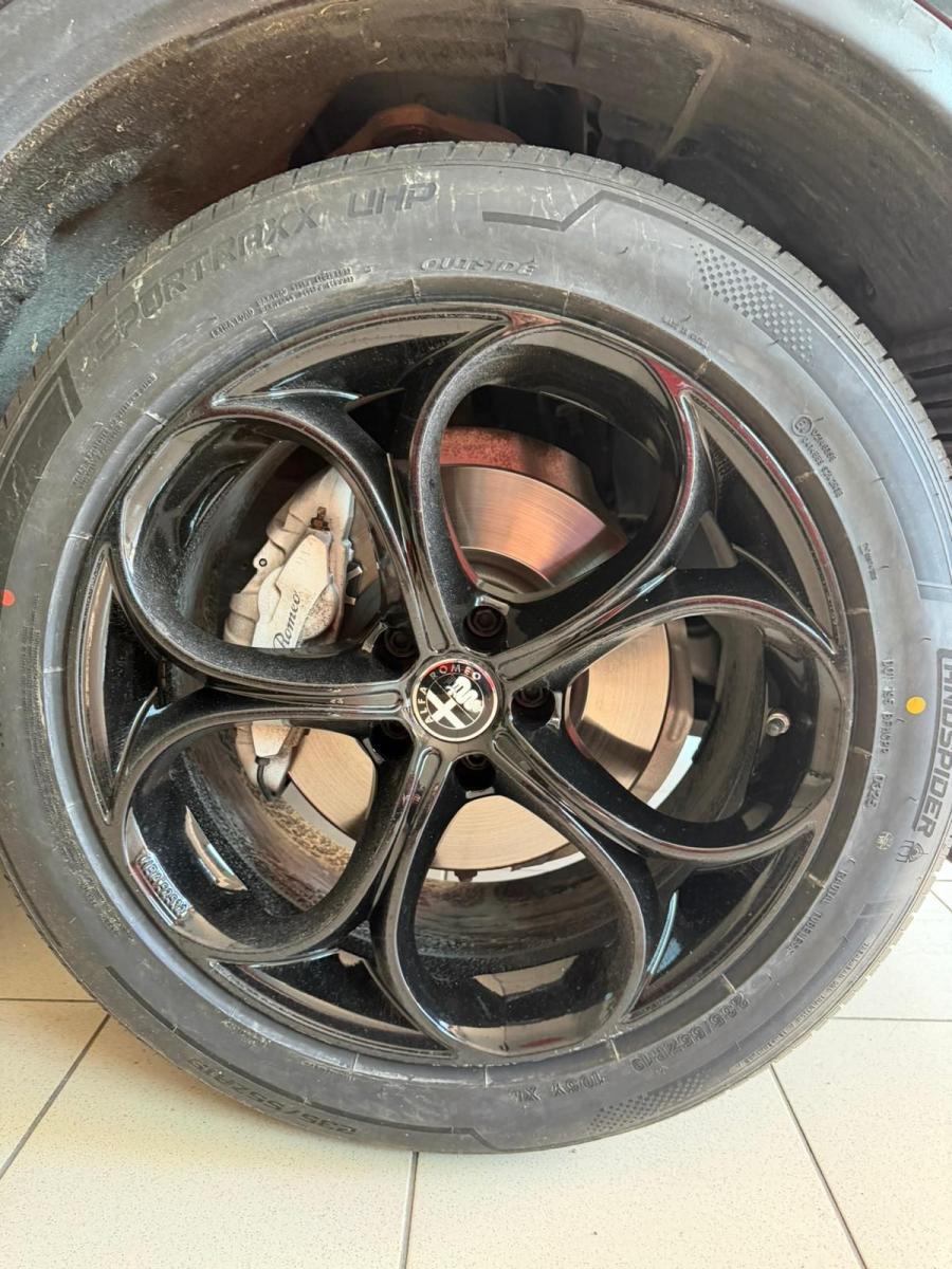 ALFA ROMEO - Stelvio - 2.2 T.diesel 180 CV AT8 Q4 Bus.