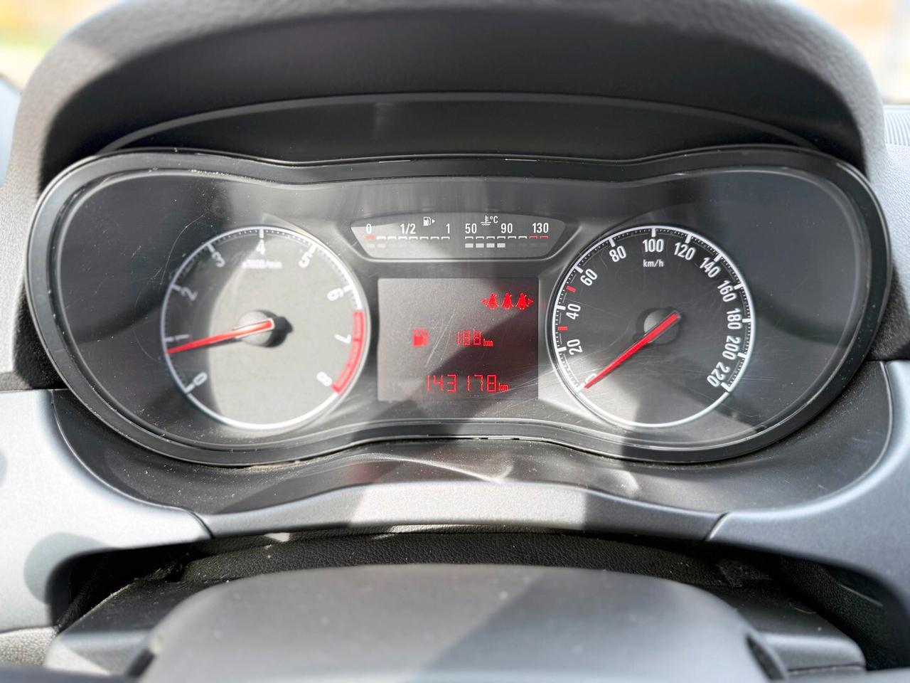 Opel Corsa 1.2 benzina 70cv 5 porte *NEOPATENTATI* - 2016 - garanzia rate permute