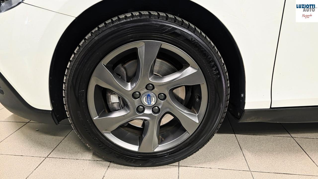 Volvo V40 Cross Country D2