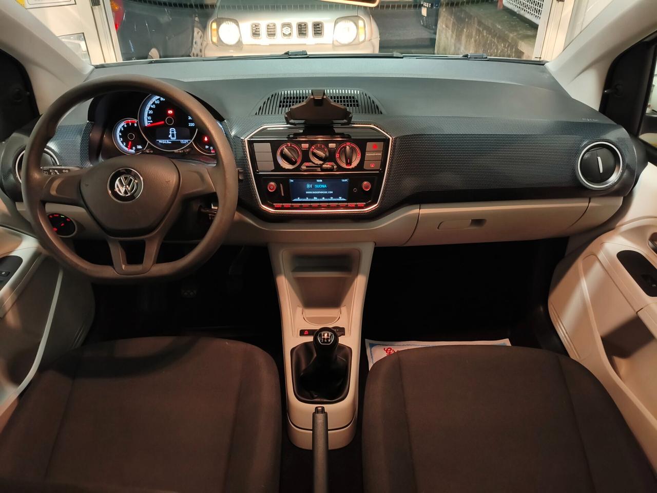 VOLKSWAGEN UP 1000 FULL OPTIONAL KM28