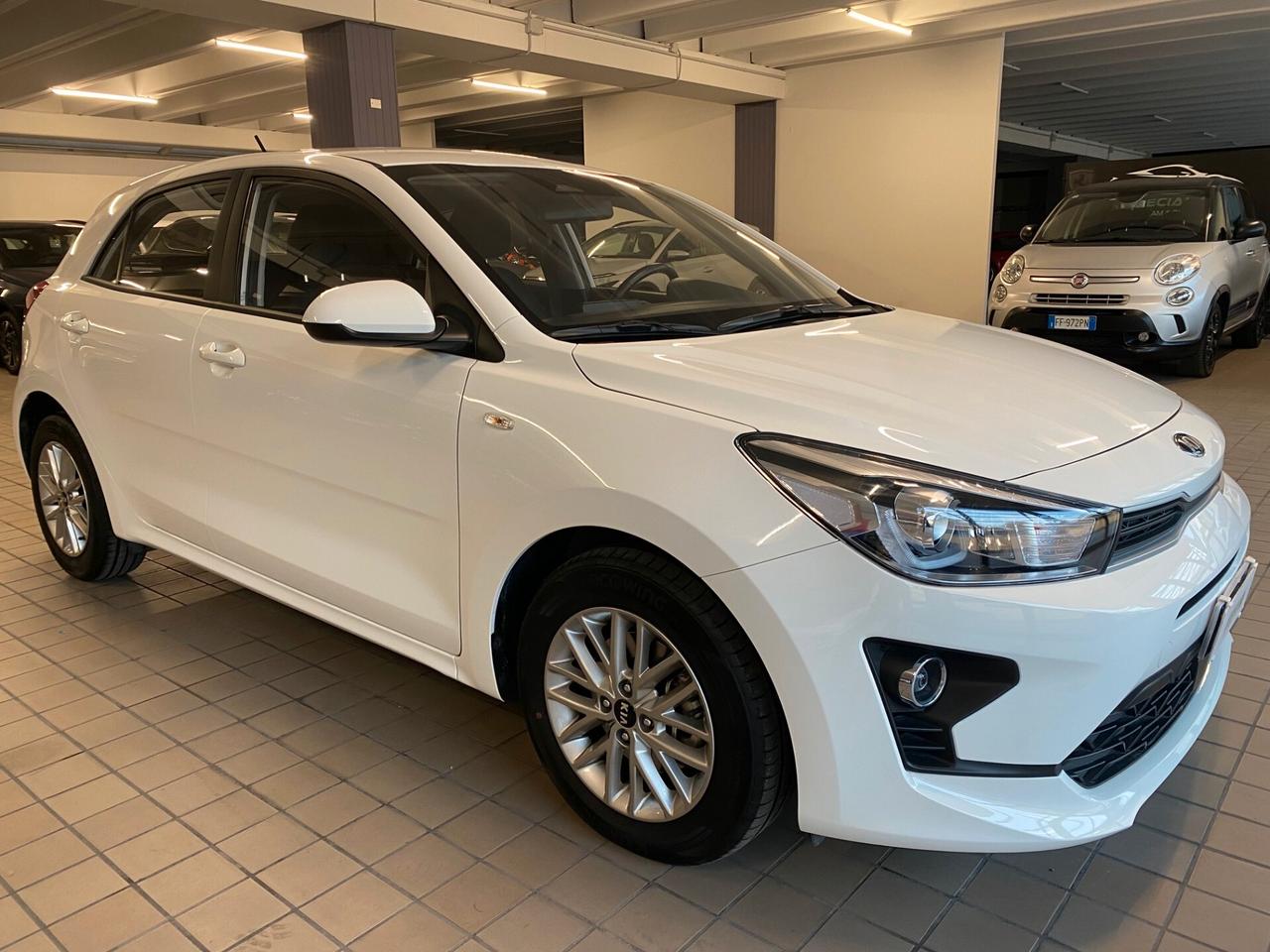 Kia Rio 1.0 T-GDi 100 CV MHEV iMT Style