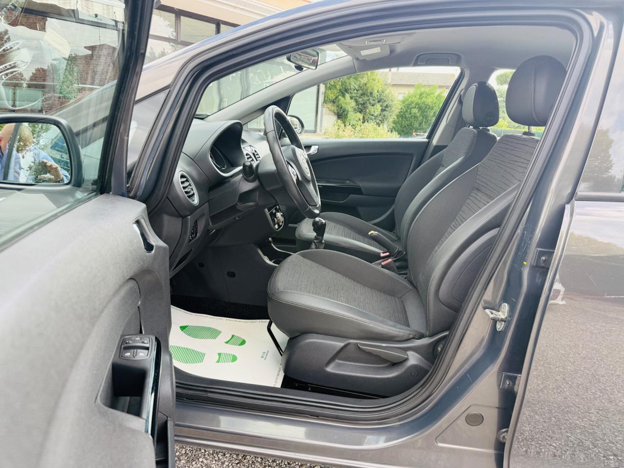 Opel Corsa 1.2 85CV 5 porte GPL-TECH Edition