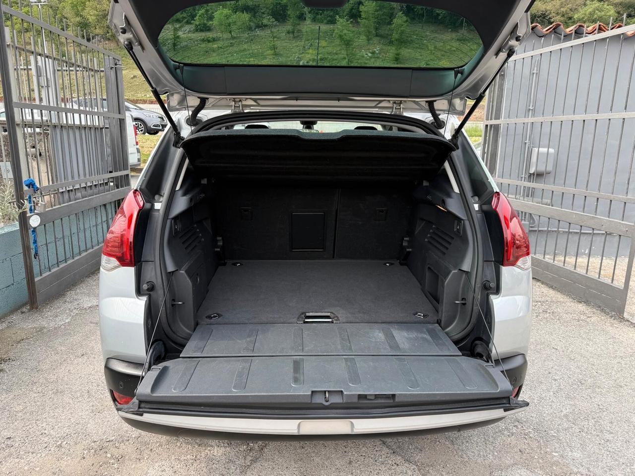 PEUGEOT 3008 1600 D TUTTO OK