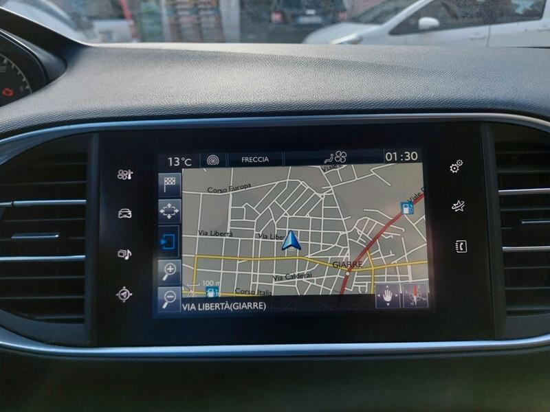 Peugeot 308 BlueHDi 120 S&S Allure