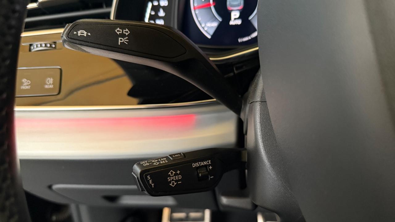 Audi Q8 50 TDI 286 CV quattro S-line INT/EST Tetto