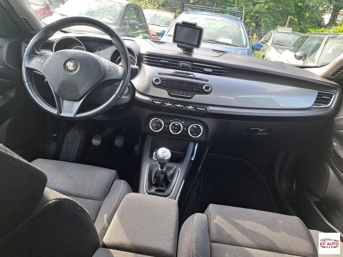 ALFA ROMEO - Giulietta - 1.6 JTDm-2 105 CV Distinctive