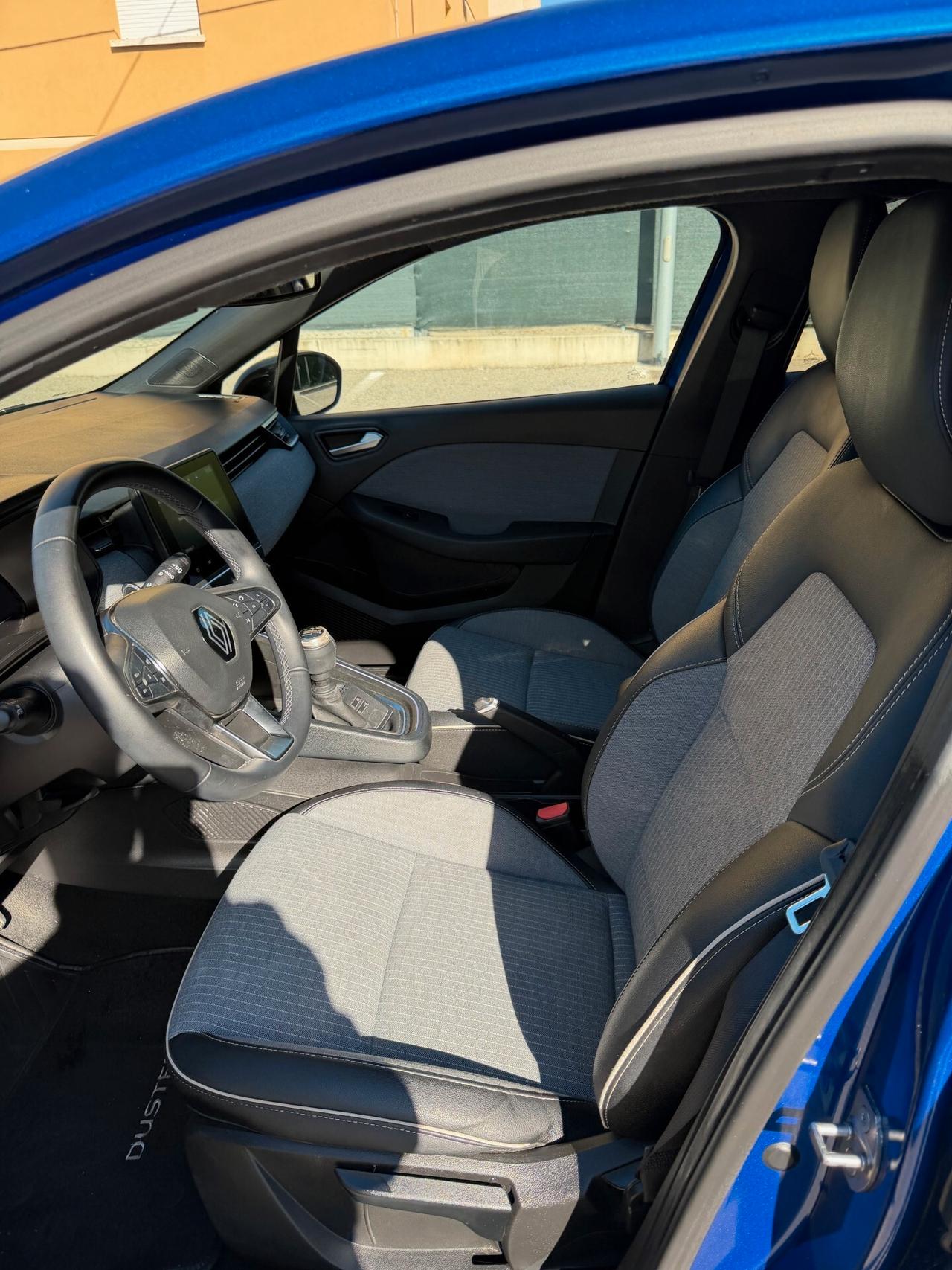 Renault Clio V 1.0 tce - NEOP. - NAV. - 12 MESI DI GARANZIA -