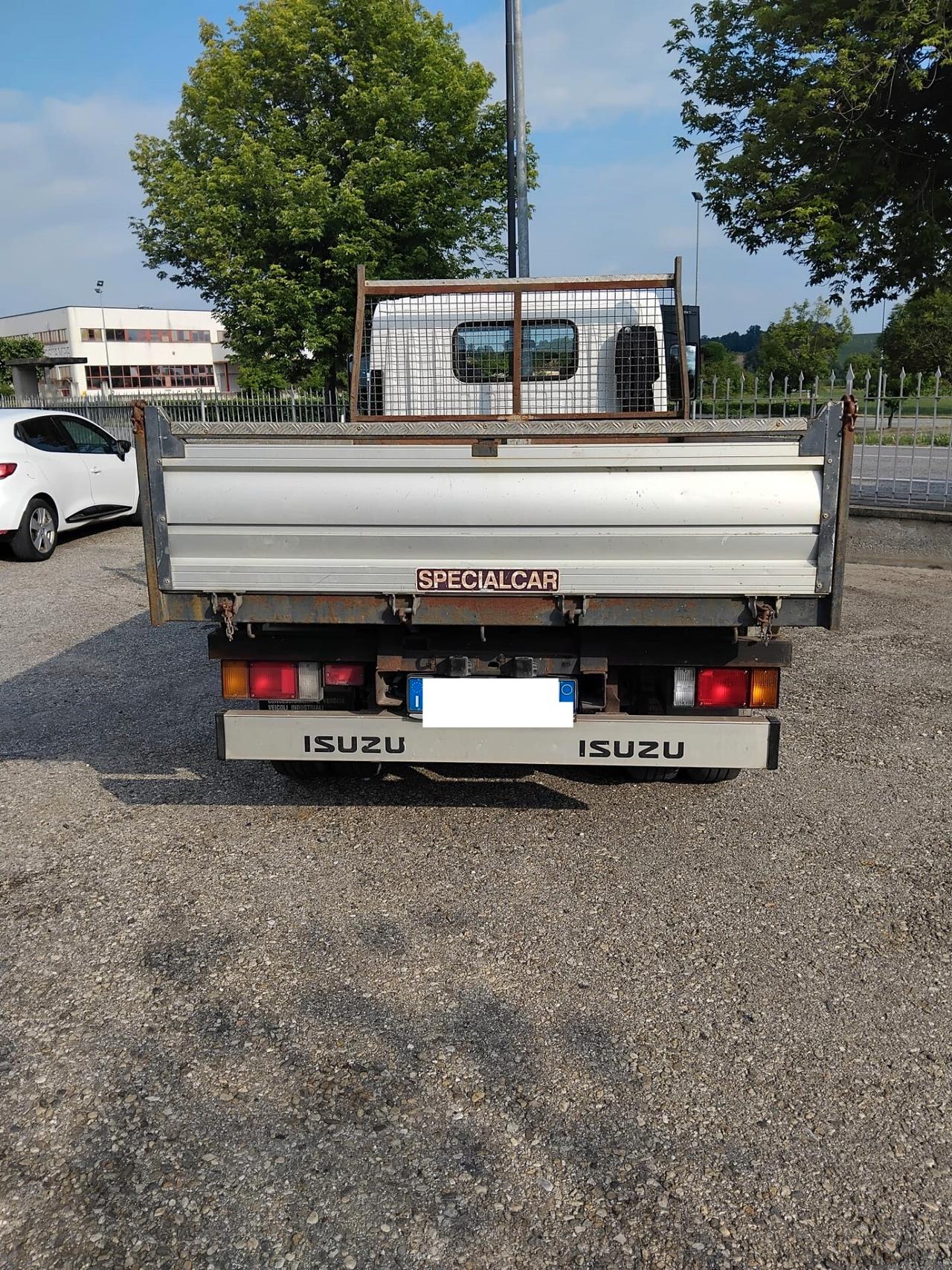 ISUZU 1.9 RIBALTABILE TRILATERALE KM 28.688 EURO 6