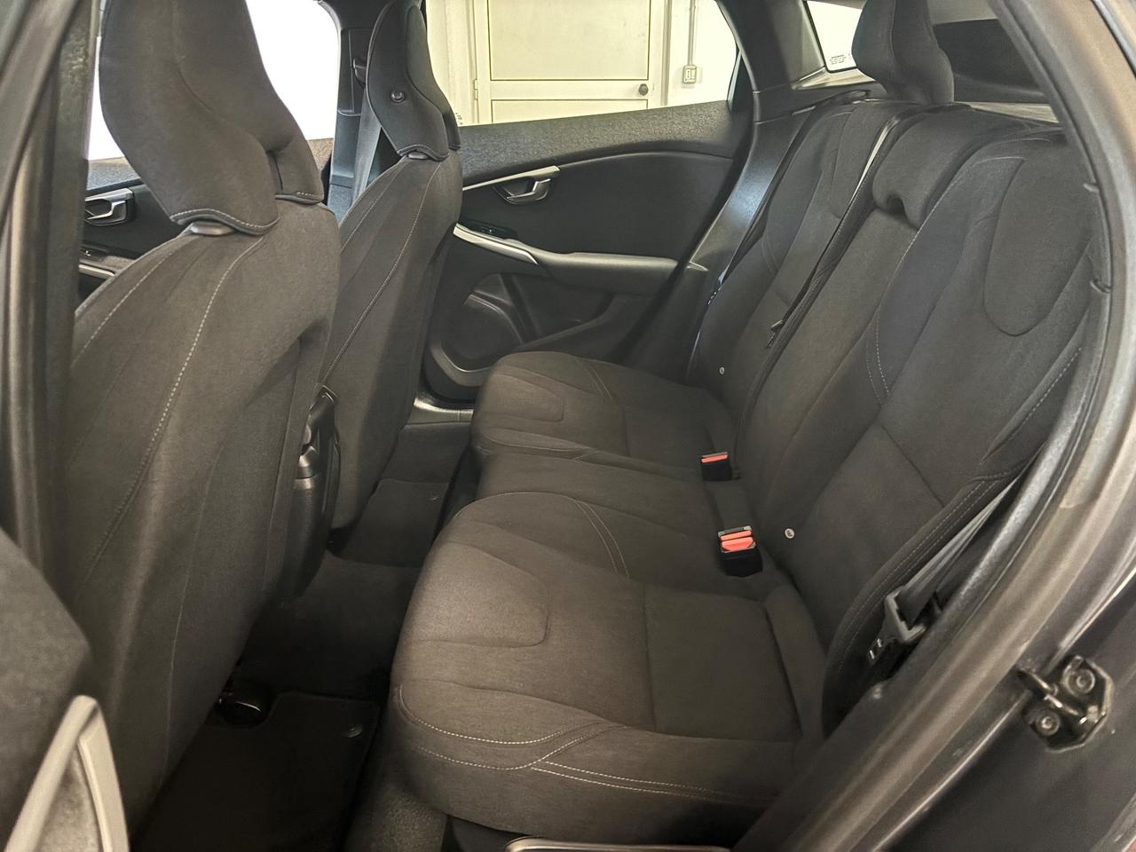 Volvo V40 D2 1.6 Summum | OK NEOPATENTATI |