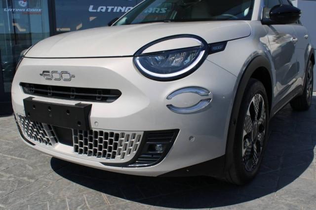 Fiat 600 1.2 hybrid 110cv AUTOM. con Navi e CarPlay