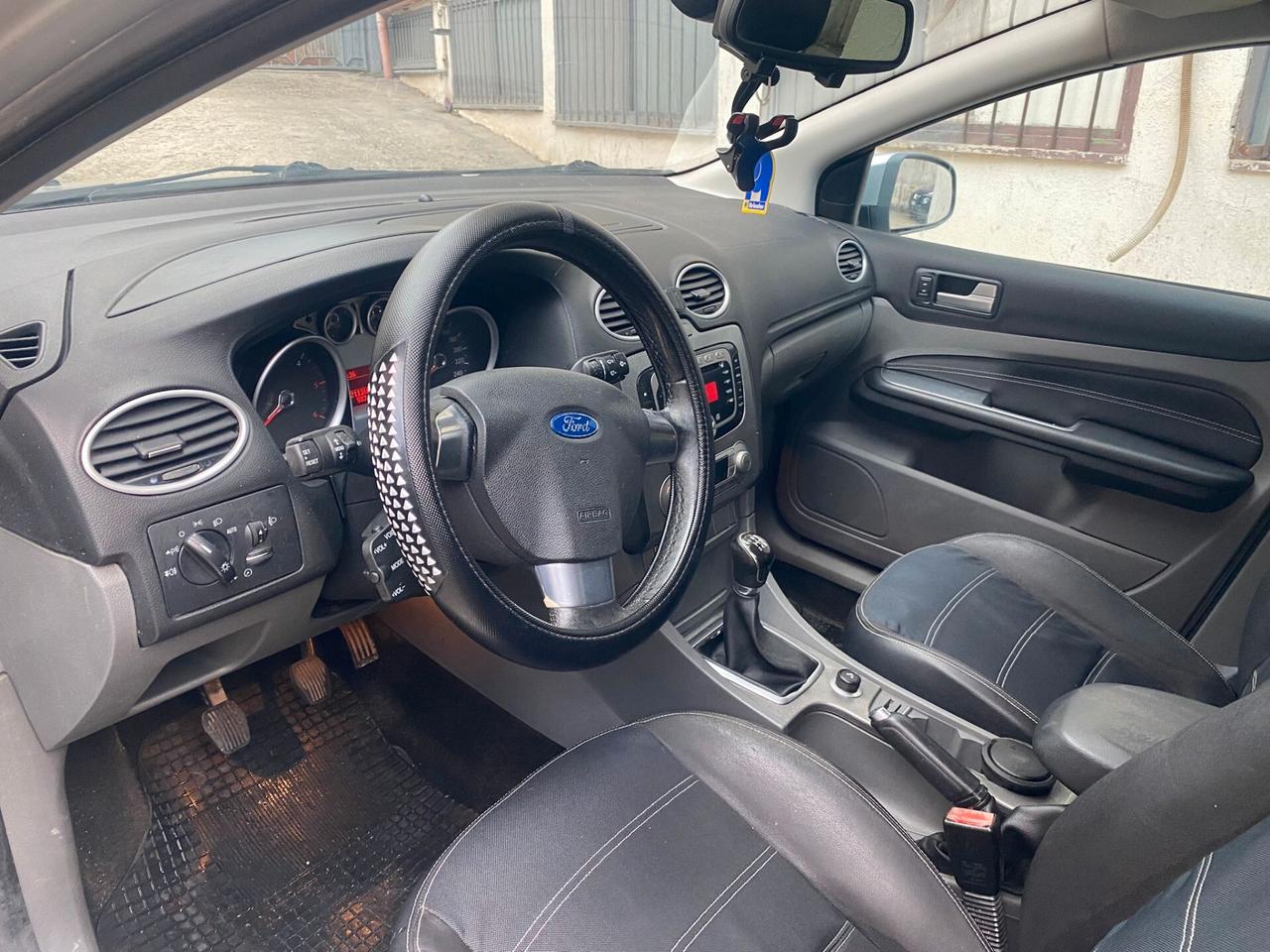Ford Focus 1.6cc diesel(PRIVATO)-2009