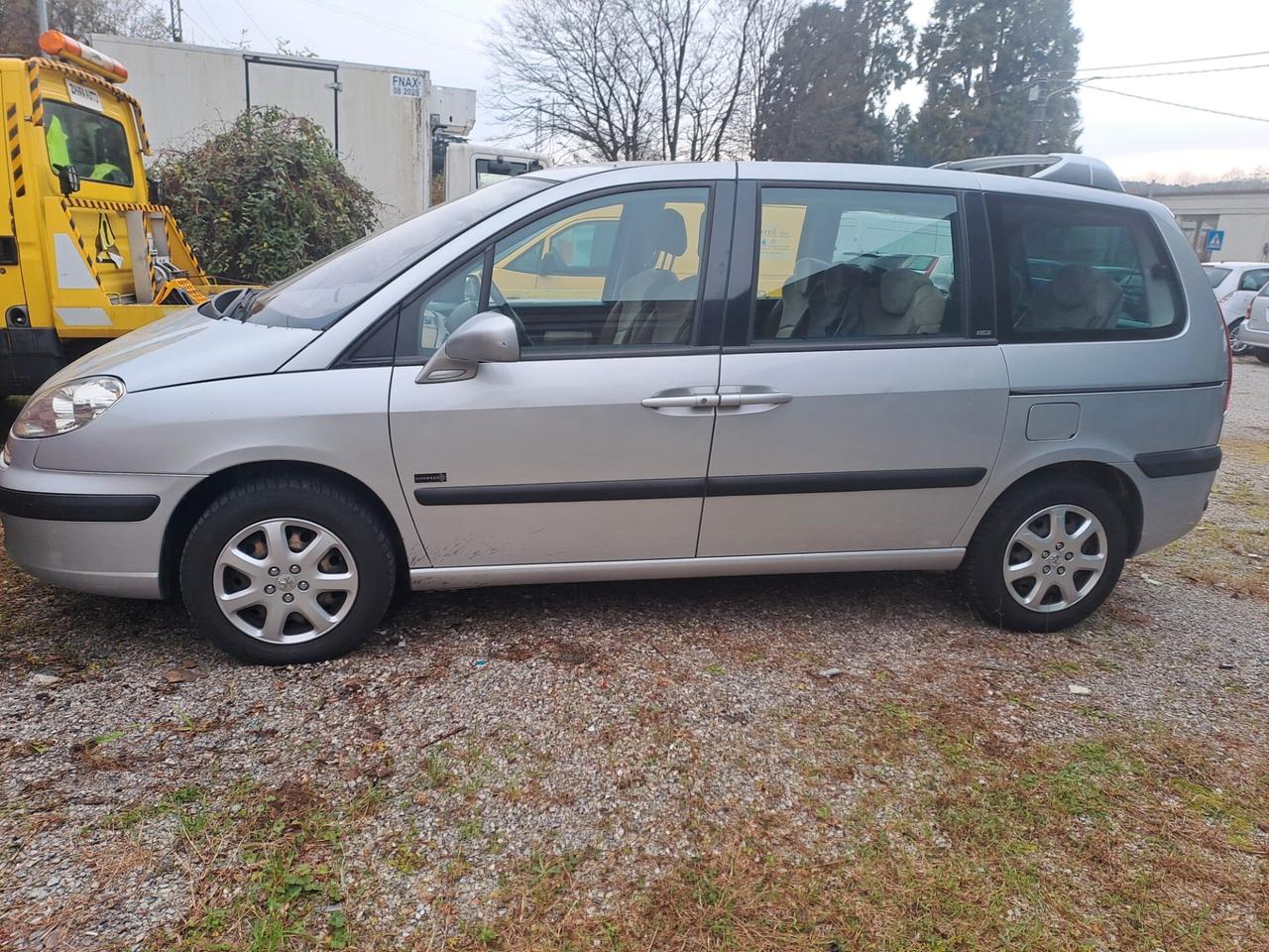 Peugeot 807 2.0 HDi FAP ST Mix