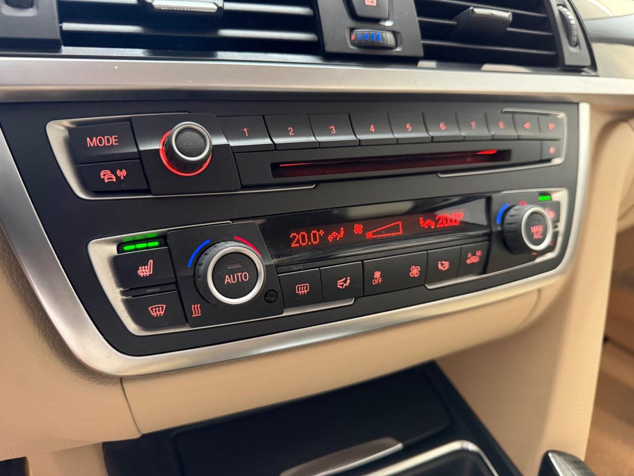 Bmw 318 318d Touring LUXURY aut.