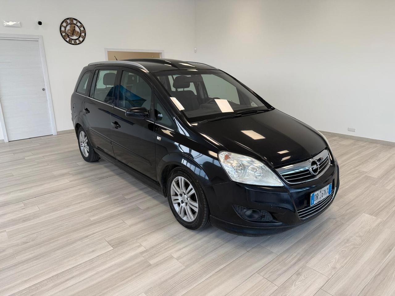 Opel Zafira 1.9 CDTI 120CV Cosmo 7 POSTI