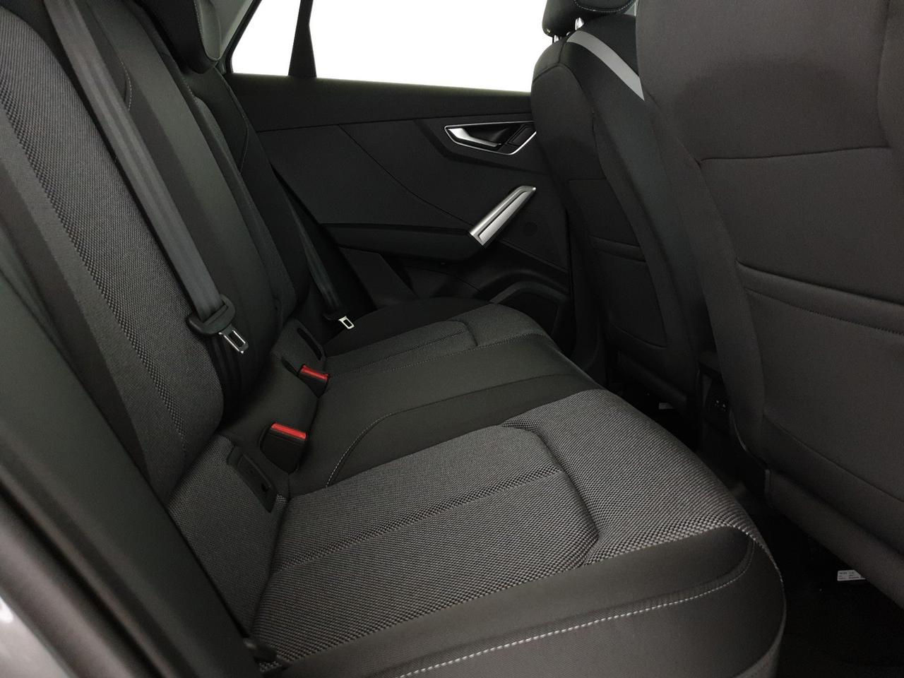 35TDI 150CV S tronic Identity Black