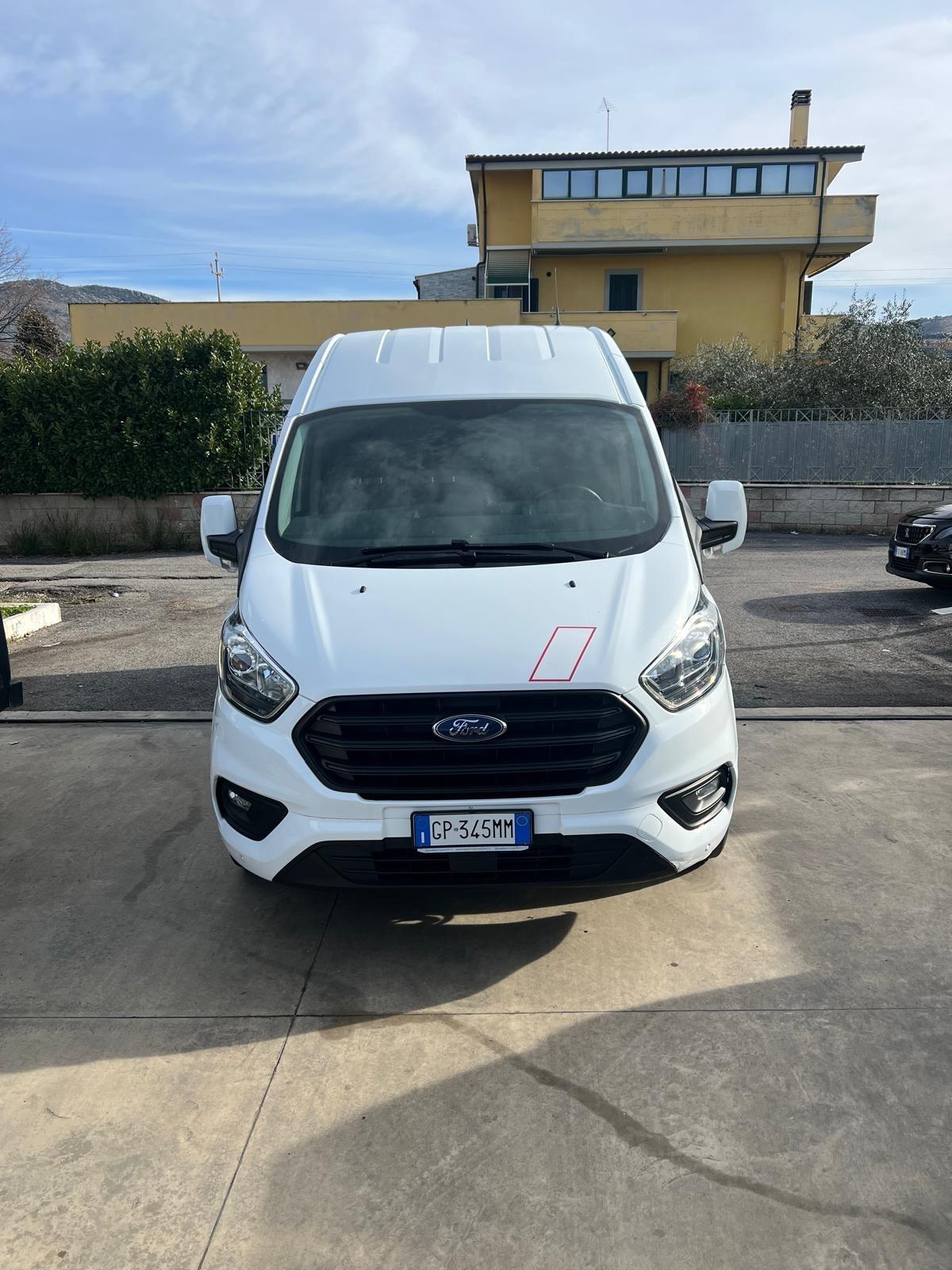 Ford Transit Custom con motore nuovo!