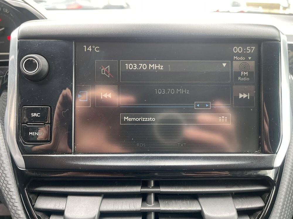 Peugeot 2008 BlueHDi 120 S&S Black Matt NEO PATENTATI