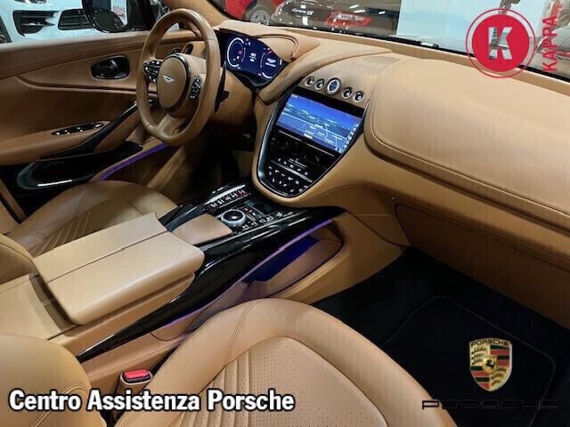Aston Martin DBX