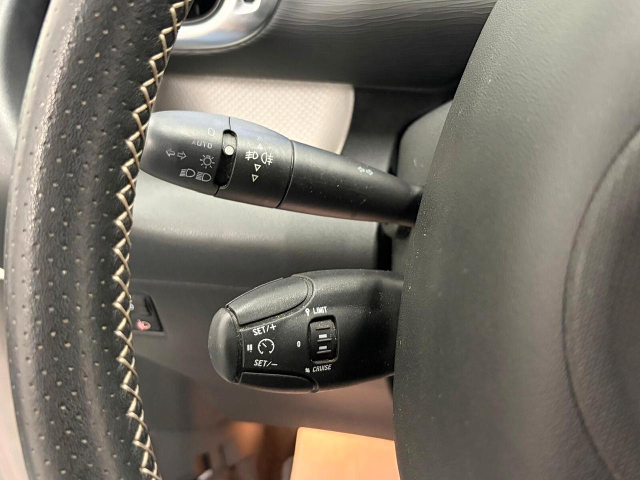 Citroen C3 Picasso 2015 1.6 HDi 90 Exclusive