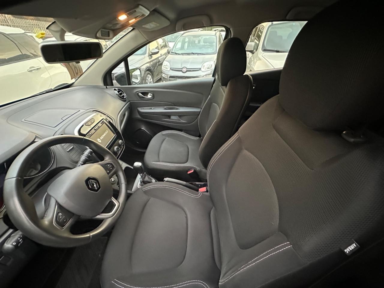 Renault Captur dCi 8V 90 CV EDC Business 2019