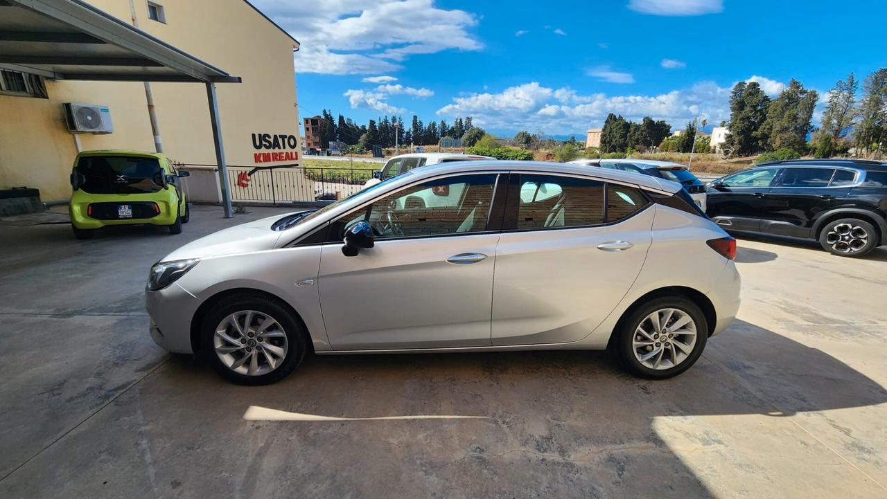 Opel Astra 1.5 CDTI 105 CV S&S 5 porte Business Elegance
