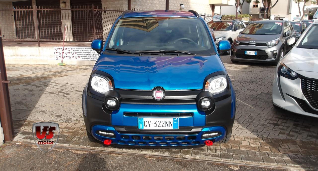 FIAT PANDA 0.9 HYBRID CROSS-KM 14.000-PREZZO PROMO!