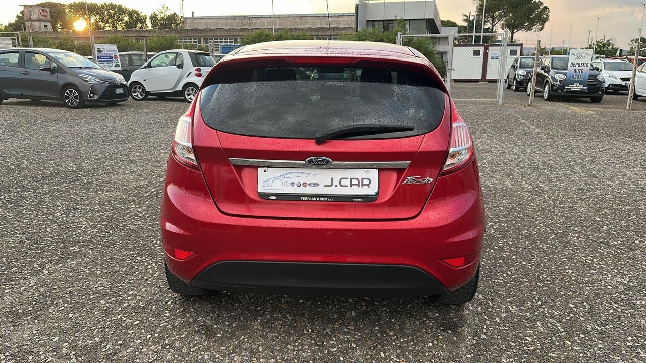 Ford Fiesta 1.5 TDCi 75CV 5 porte Black & White Edition