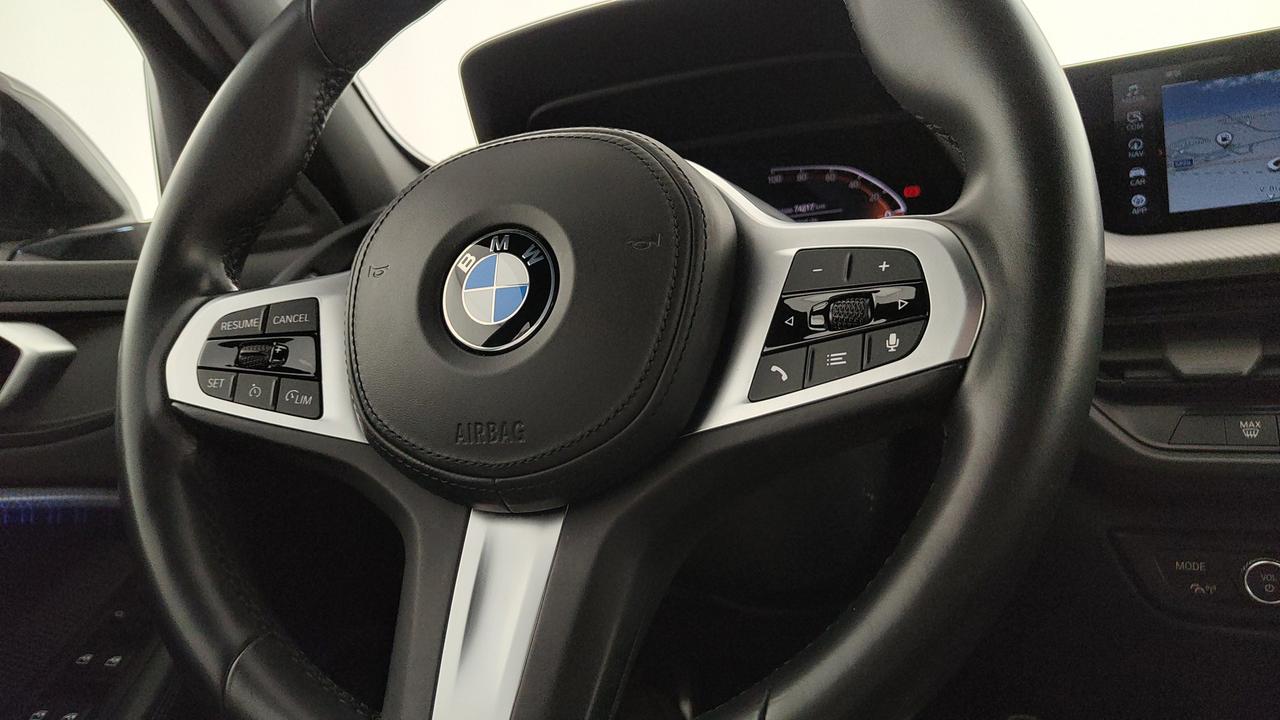 BMW Serie 1 F40 - 116d Msport auto