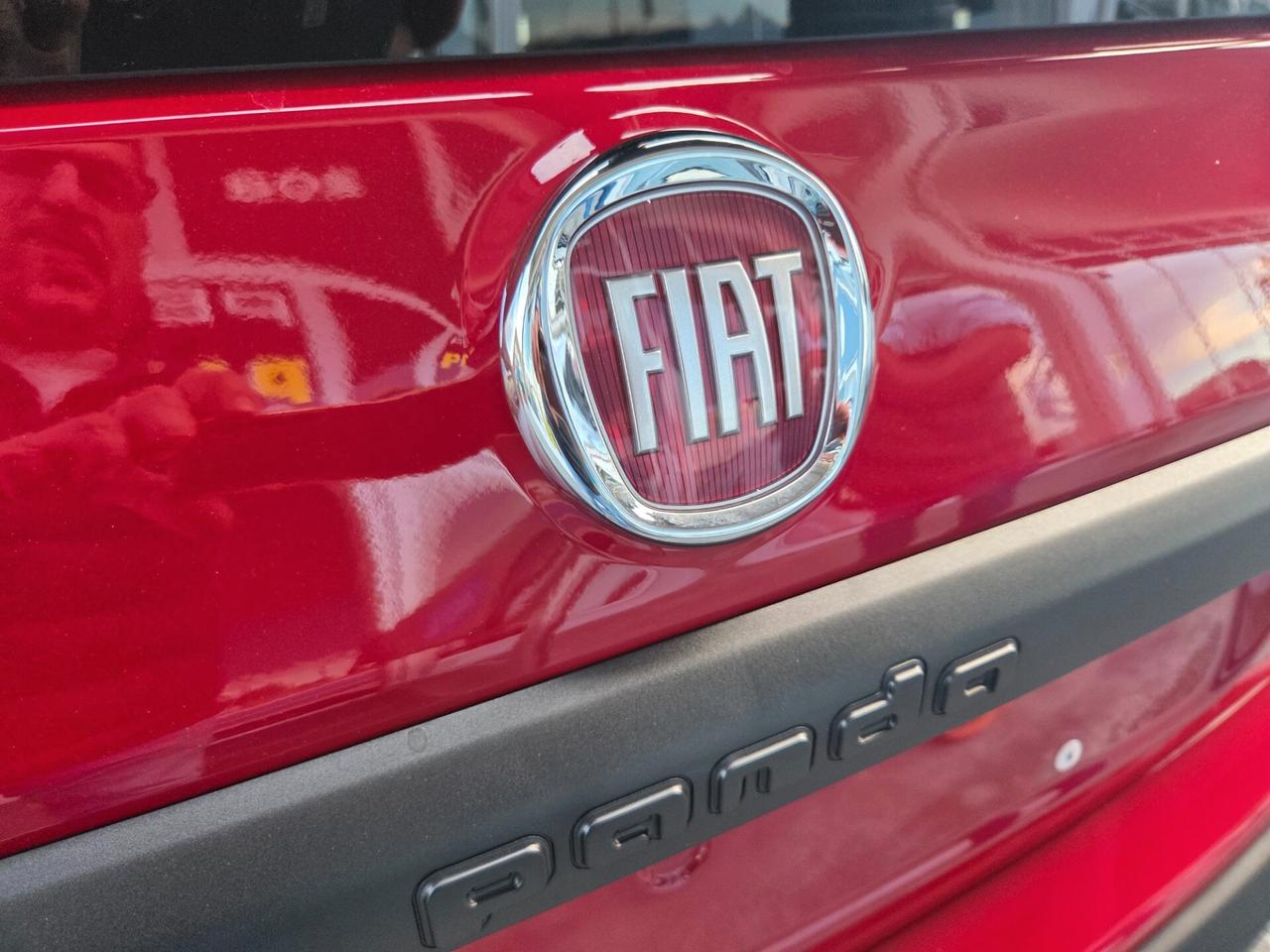 Fiat Panda KM/0 HYBRID 5 POSTI, SENSORI DI PARK, NESSUN OBBLIGO FINANZIARIO !!