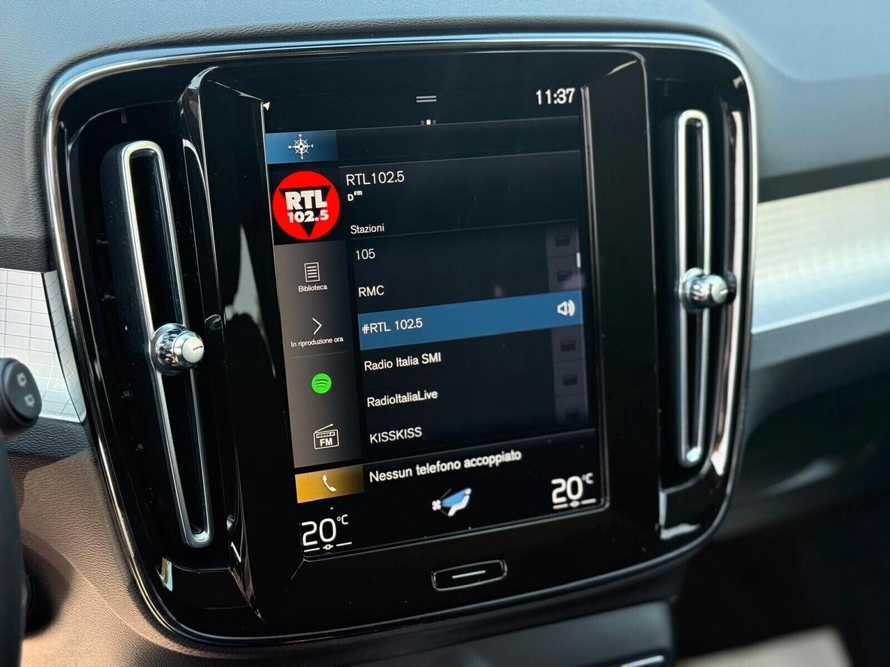 Volvo XC40 T4 Recharge Plug-in Hybrid 211cv Inscription Expression