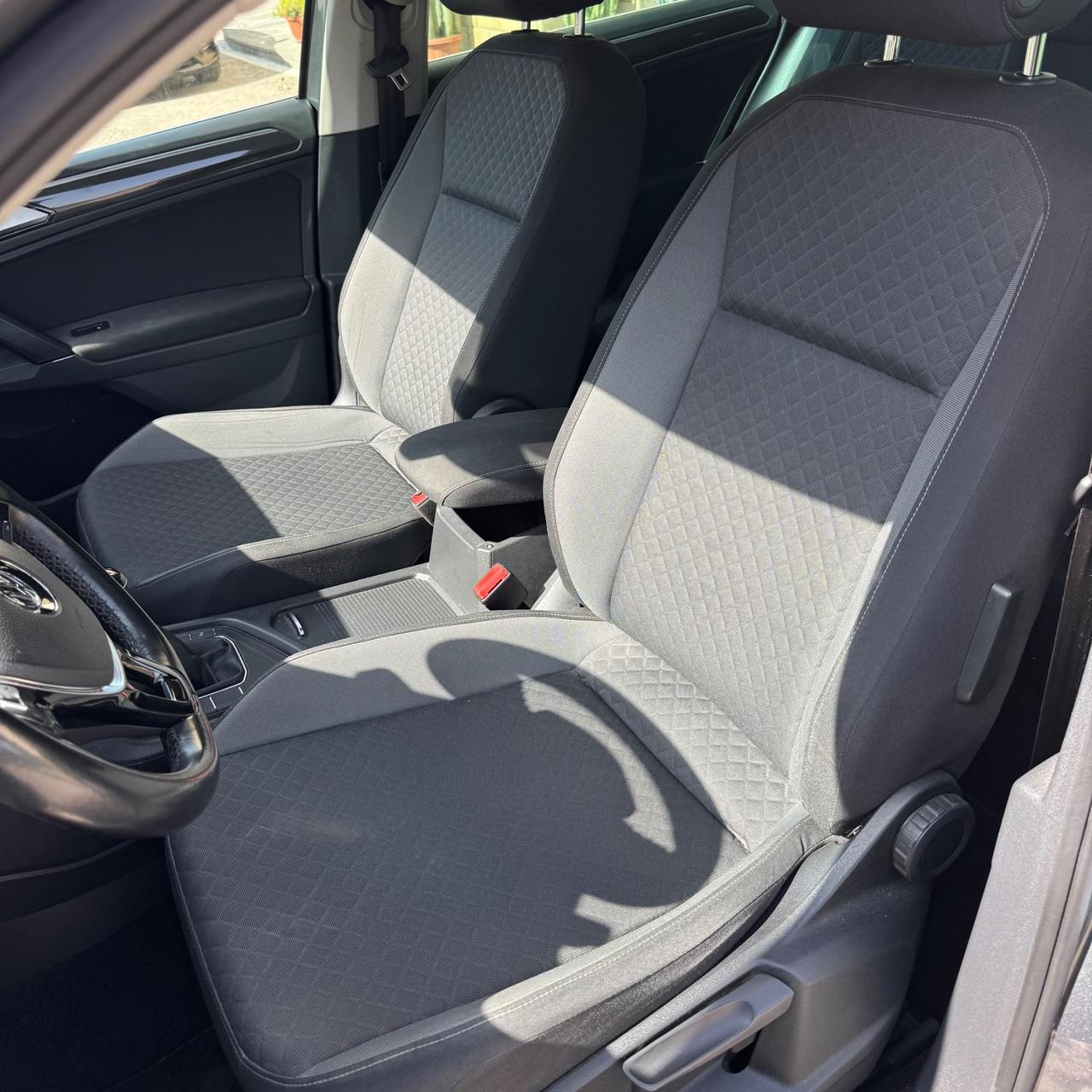 Volkswagen Tiguan 2.0 TDI Business,virtual, unipro