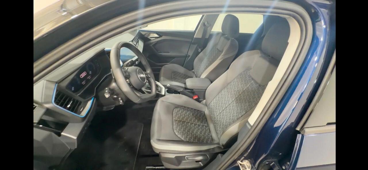 Audi A1 SPB 30 TFSI S tronic line edition