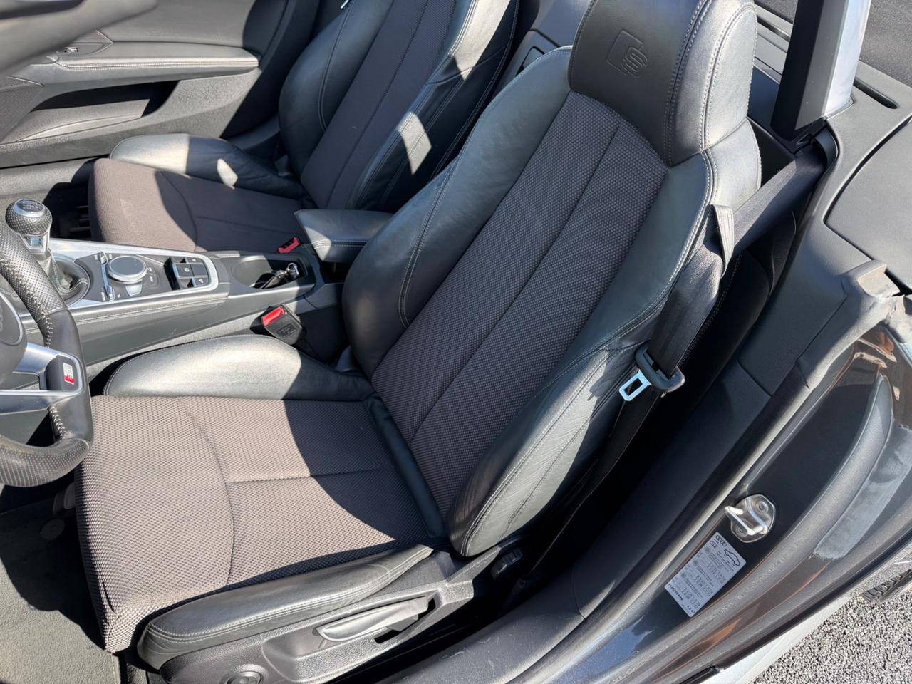 Audi TT Roadster 2.0 TDI ultra S line