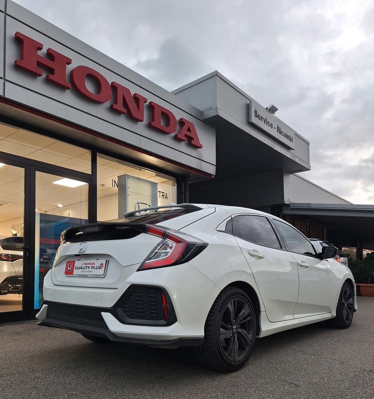 Honda Civic 1.6 5 porte Elegance Navi